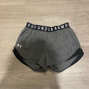 New Under Armour Women's Gray Shorts S